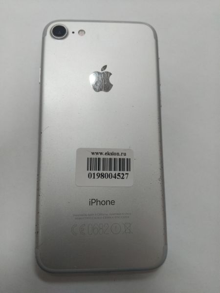 сотовый телефон Apple iPhone 7 32GB в Иркутск