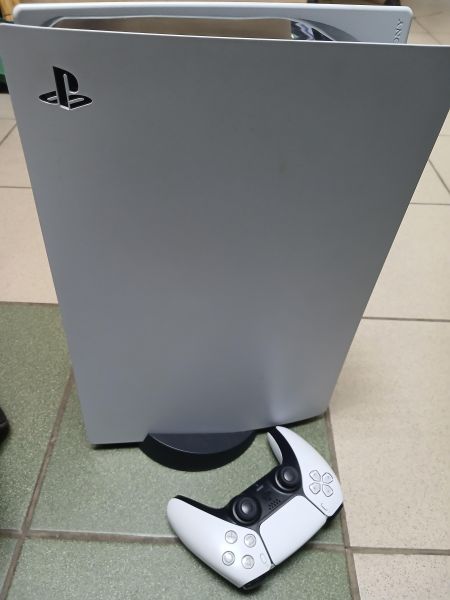 игровая приставка Sony PlayStation 5 825GB (CFI-1200A) в Иркутск