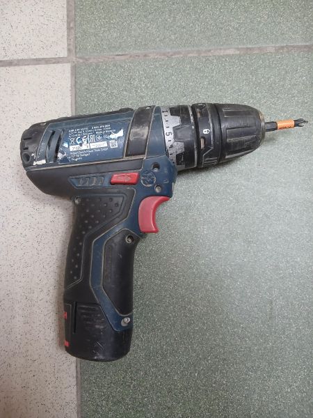 шуруповёрт аккумуляторный Bosch GSR 12V-15 с СЗУ в Иркутск