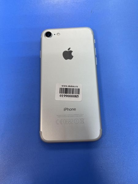 Купить Apple iPhone 7 128GB в Иркутск за 3100 руб.