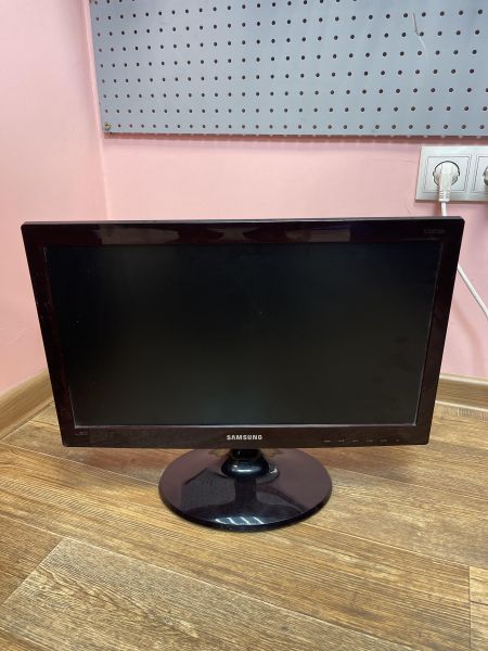 Купить Samsung S20D300NH в Иркутск за 950 руб.