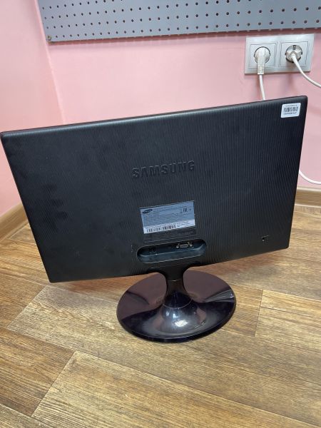 Купить Samsung S20D300NH в Иркутск за 950 руб.