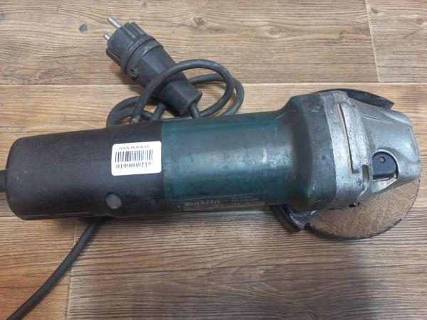 Купить Makita 9558HP в Иркутск за 3400 руб.