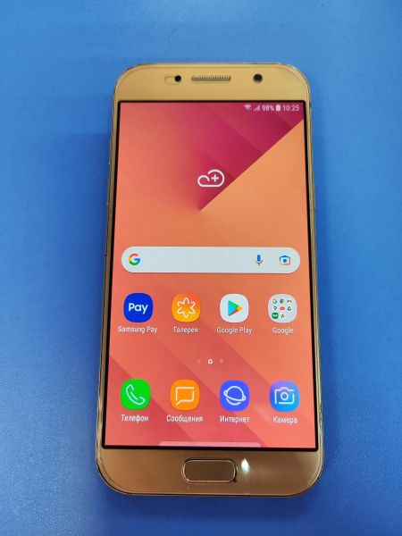 Купить Samsung Galaxy A5 2017 3/32GB (A520F) Duos в Иркутск за 3300 руб.