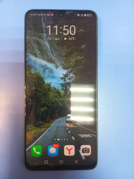 Купить Huawei Nova 12i 8/128GB (CTR-L81) Duos в Иркутск за 6100 руб.