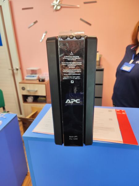 Купить APC Back-UPS Pro 1200 (BR1200GI) в Иркутск за 4000 руб.