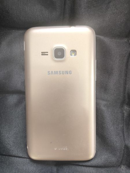 Купить Samsung Galaxy J1 2016 (J120F) Duos в Ангарск за 500 руб.