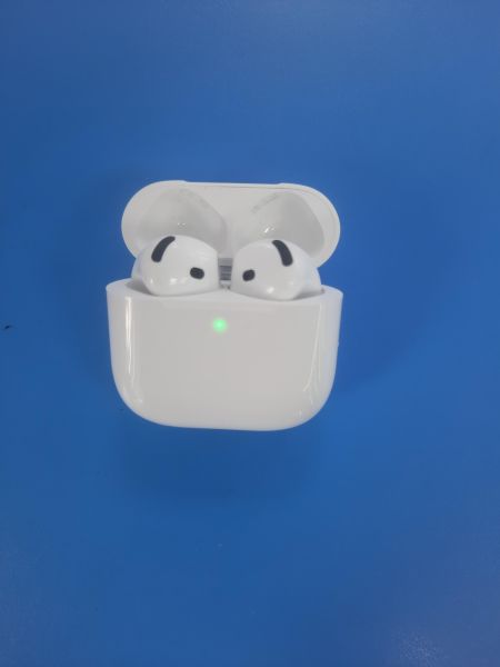 Купить Apple AirPods 4 ANC (как оригинал) (A3055, A3056, A3057) в Ангарск за 4300 руб.
