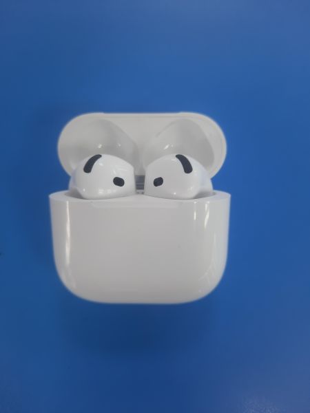 Купить Apple AirPods 4 ANC (как оригинал) (A3055, A3056, A3057) в Ангарск за 4300 руб.