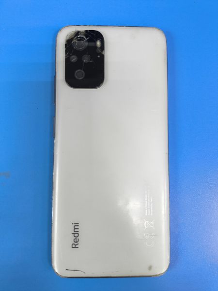 Купить Xiaomi Redmi Note 10 4/64GB (M2101K7AG) Duos в Ангарск за 4000 руб.