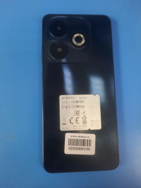 Купить Infinix Smart 8 Pro 8/128GB (X6525B) Duos в Ангарск за 6000 руб.