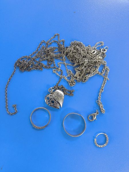 Купить Лом (Горсть) серебро 925 23,90g, вес изделия 24.43g в Ангарск за 1400 руб.