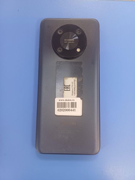 Купить Huawei Nova Y90 4/128GB (CTR-LX1) Duos в Ангарск за 5850 руб.