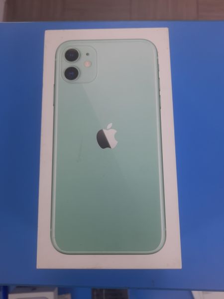 Купить Apple iPhone 11 128GB в Ангарск за 17650 руб.