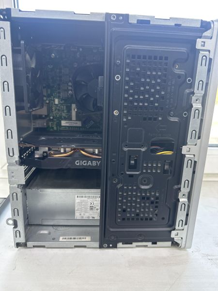 Купить Сборка Ryzen 5 2600, RX 5600 XT, 16GB RAM, SSD 512 GB в Ангарск за 25400 руб.