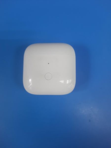 Купить Xiaomi Redmi Buds 3 (M2104E1) в Ангарск за 850 руб.