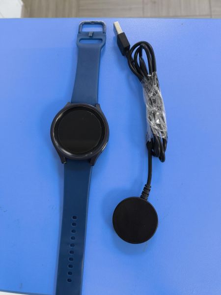 Купить Samsung Galaxy Watch 5 Pro (SM-R920) с СЗУ в Ангарск за 6800 руб.
