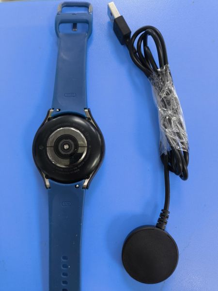 Купить Samsung Galaxy Watch 5 Pro (SM-R920) с СЗУ в Ангарск за 6800 руб.