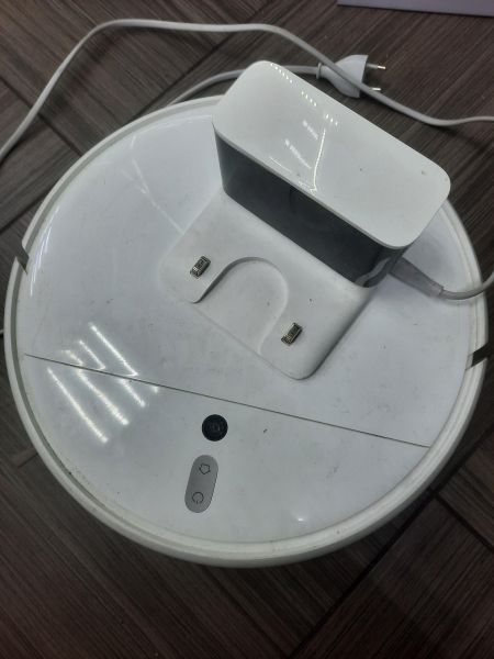 Купить Xiaomi Mi Robot Vacuum Mop (STYTJ01ZHM) с СЗУ в Ангарск за 3400 руб.