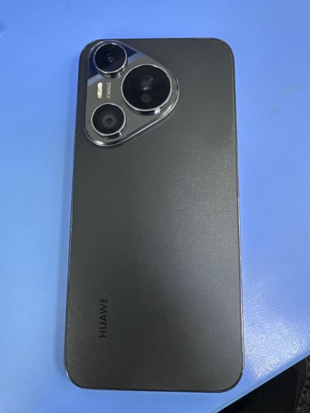 Купить Huawei Pura 70 12/256GB (ADY-LX9) Duos в Ангарск за 29500 руб.