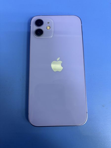 Купить Apple iPhone 12 64GB в Ангарск за 17500 руб.