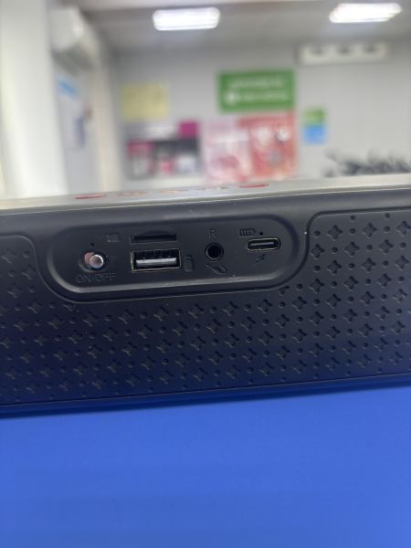 Купить Hoco HC3 в Ангарск за 1000 руб.