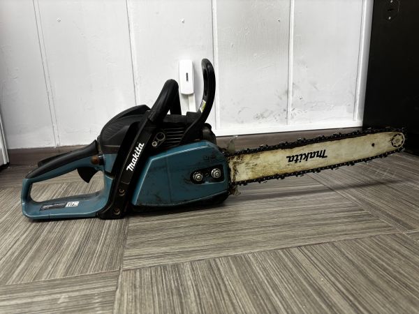 Купить Makita EA3202S в Ангарск за 4500 руб.