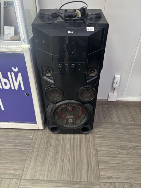 Купить LG XBOOM OM6560 в Ангарск за 9600 руб.