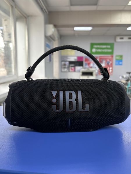 Купить JBL Charge 6 в Ангарск за 8100 руб.