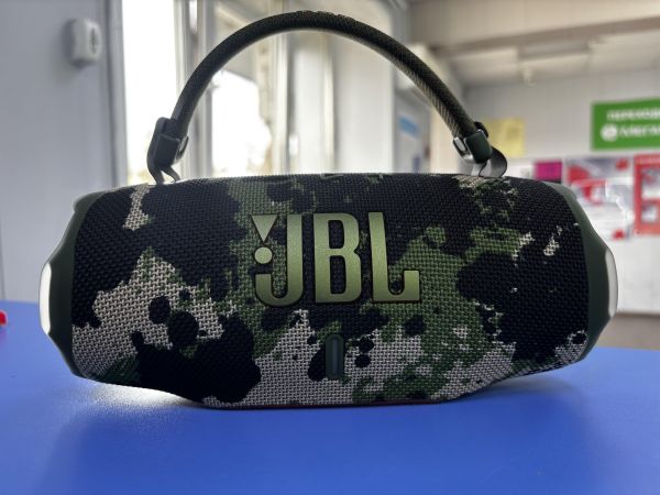 Купить JBL Charge 6 в Ангарск за 8300 руб.