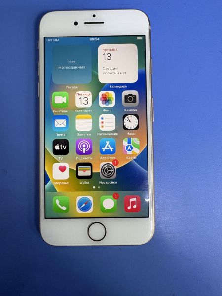 Купить Apple iPhone 8 64GB в Ангарск за 4400 руб.