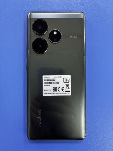 сотовый телефон Realme GT 6 16/512GB (RMX3851) Duos в Ангарск