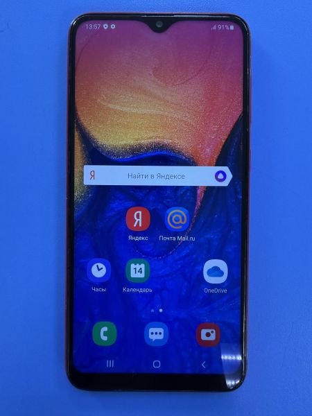 сотовый телефон Samsung Galaxy A10 2019 2/32GB (A105F) Duos в Ангарск