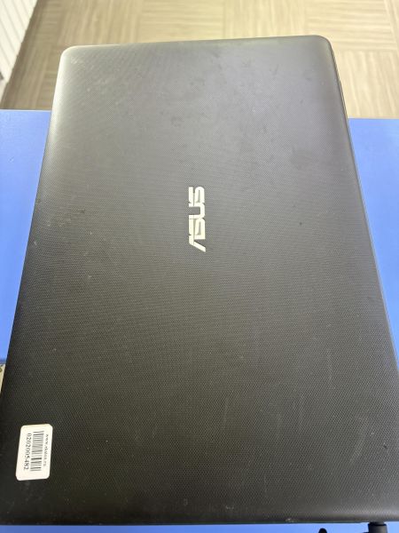 ноутбук ASUS F751MD-TY080H в Ангарск