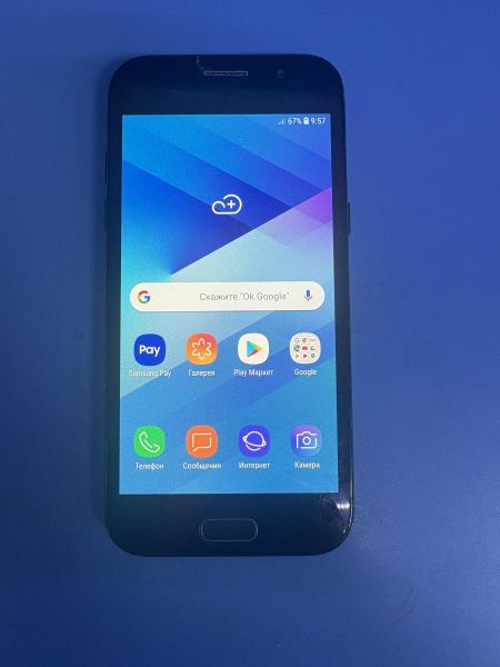 сотовый телефон Samsung Galaxy A5 2017 3/32GB (A520F) Duos в Ангарск