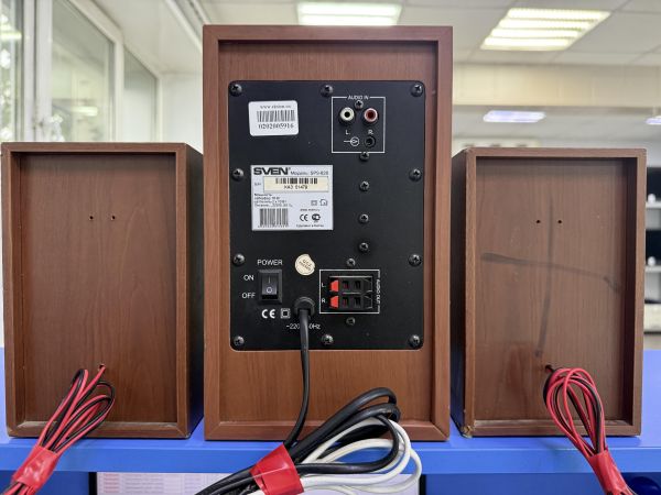 компьютерная акустика SVEN SPS-820 2.1 в Ангарск