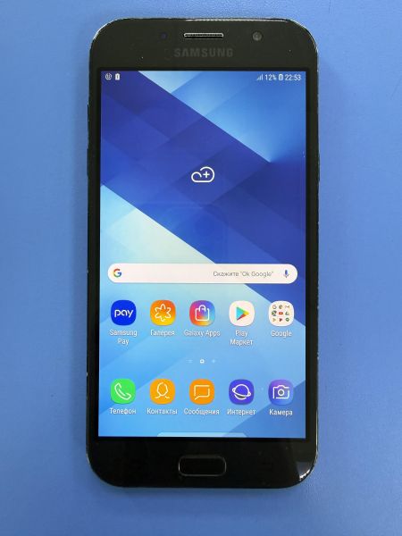 сотовый телефон Samsung Galaxy A7 2017 3/32GB (A720F) Duos в Ангарск