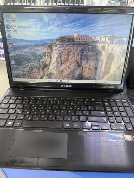 ноутбук Samsung NP355E5C (A10-4600M, RAM 6 GB) в Ангарск