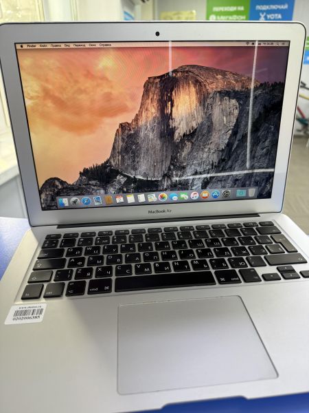 ноутбук Apple MacBook Air 13 4/128GB (A1466) в Ангарск