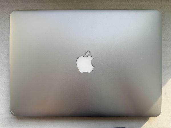 ноутбук Apple MacBook Air 13 4/128GB (A1466) в Ангарск