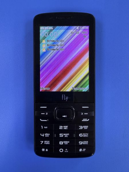 сотовый телефон Fly TS113 три сим карты в Ангарск