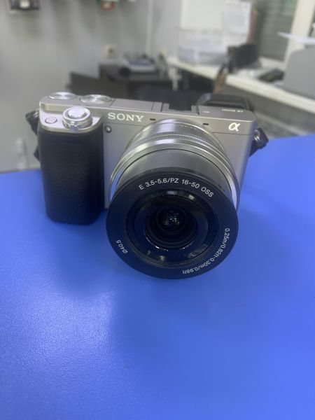 фотоаппарат Sony Alpha 6000 (ILCE-6000) kit с СЗУ в Ангарск