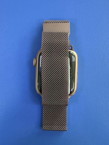 умные часы и браслеты Apple Watch SE 40mm (A2351) с СЗУ в Ангарск