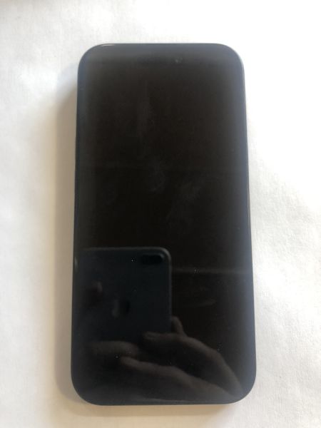 Купить Apple iPhone 15 128GB в Новосибирск за 45400 руб.