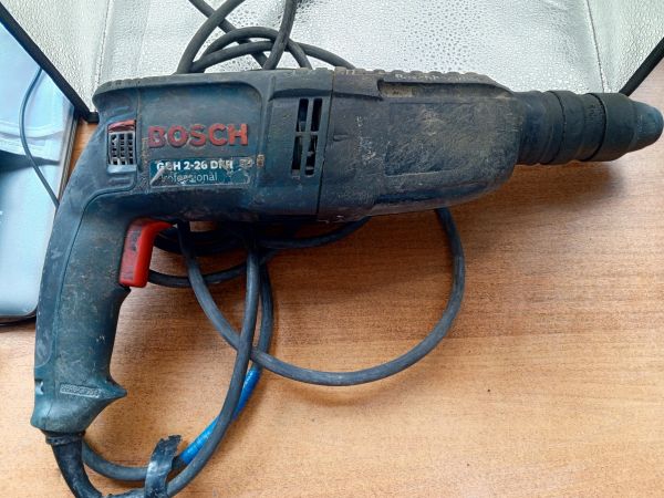 Купить Bosch GBH 2-26 DFR в Новосибирск за 2350 руб.