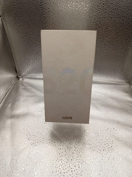 Купить Samsung Galaxy S20 FE 6/128GB (G780F) Duos в Новосибирск за 11800 руб.