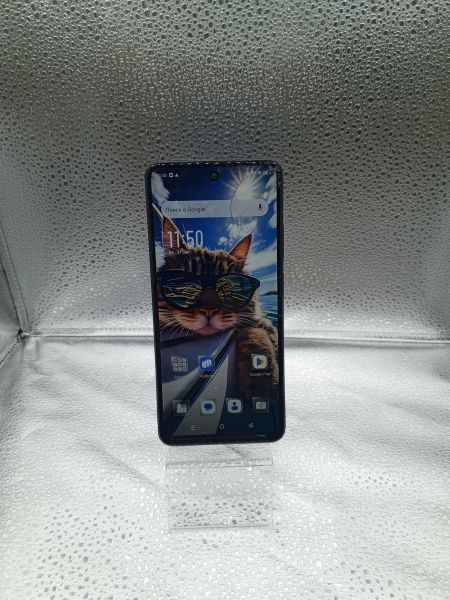Купить Infinix Smart 8 4/128GB (X6525) Duos в Новосибирск за 1600 руб.