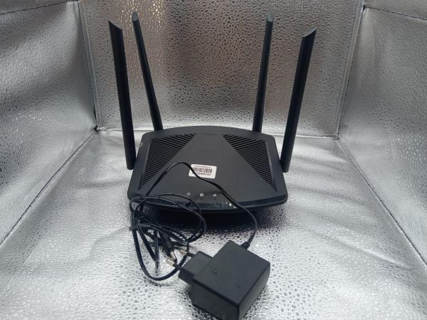 Купить D-Link DIR-X1860 в Новосибирск за 1550 руб.