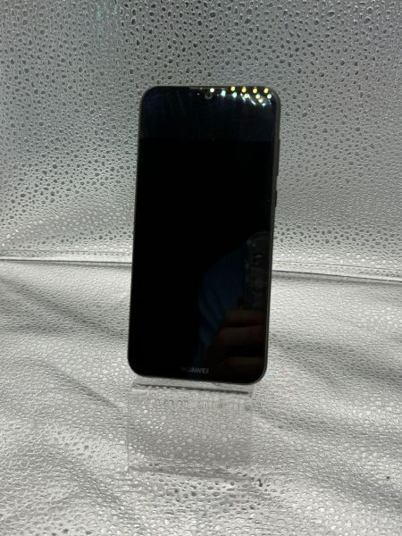 Купить Huawei Y5 2019 2/32GB (AMN-LX9) Duos в Новосибирск за 1700 руб.