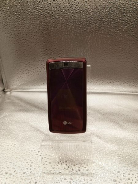 Купить LG KF300 в Новосибирск за 550 руб.